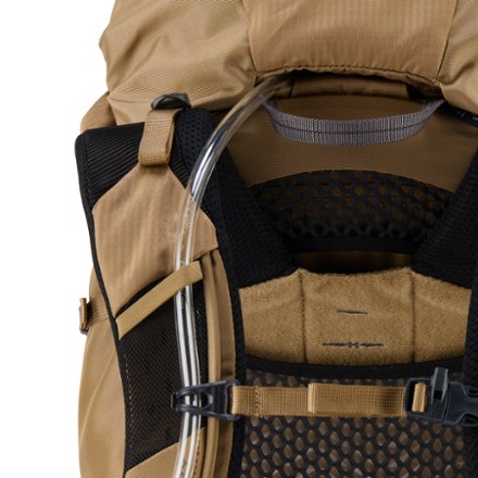 Gregory Zulu 45 Pack - Men's Hydration port & tube routing