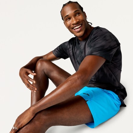 Brooks Dash T-Shirt - Men's 2