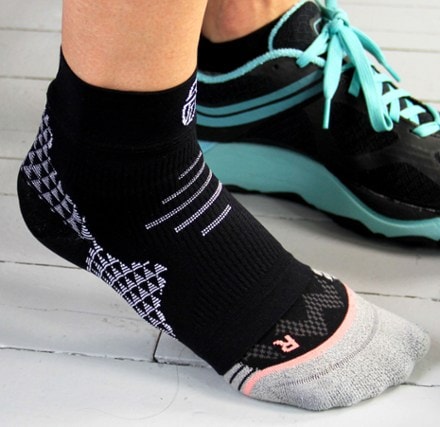 Pro-Tec Athletics PF Foot Sleeve 2