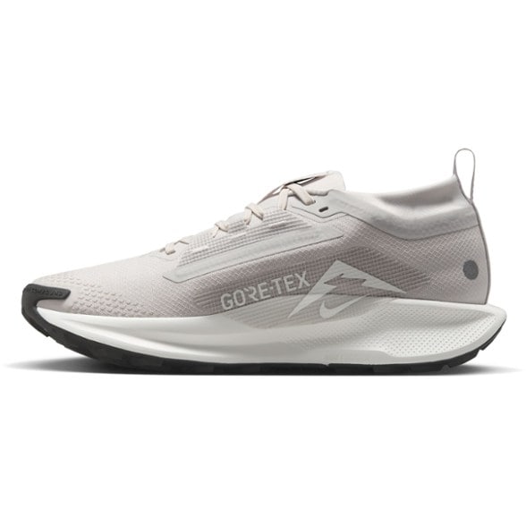 Detail Image of color Vast Grey/Sanddrift/White