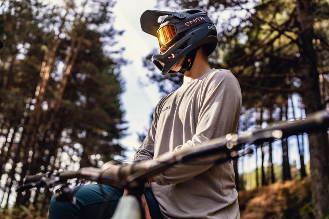 Location Image for Loam MTB Goggles