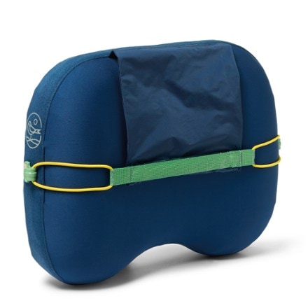 Ballast Beach Pillow 4