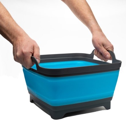 SOL Flat Pack Collapsible Sink - 8 Liters 1