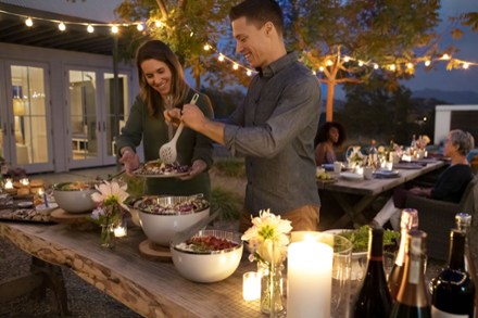 Location Image for Serving Bowl with Lid - 5 Qt.