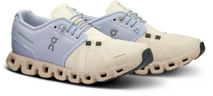 On Cloud 5 Shoes - Women's 2