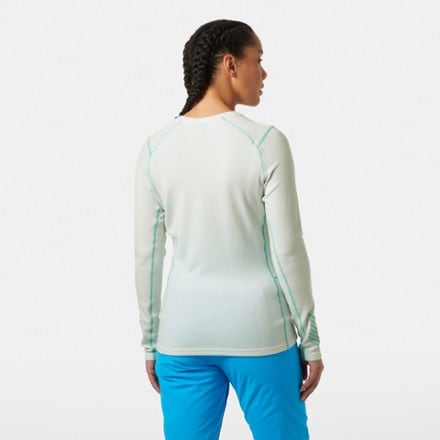 Helly Hansen LIFA Merino Midweight Graphic Crew Base Layer - Women's 2