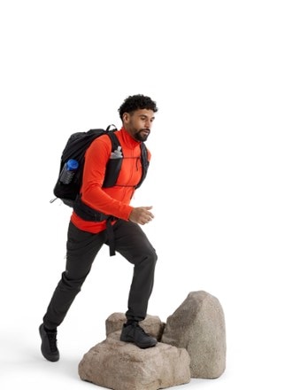 Arc'teryx Kyanite Lightweight Fleece Jacket - Men's 3