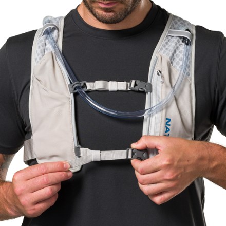 Nathan QuickStart 3.0 4 L Hydration Vest 7