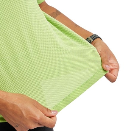 Oiselle Flyout Boxy Shirt - Women's 3