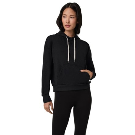 Vuori Halo Modern Pullover Hoodie - Women's 1