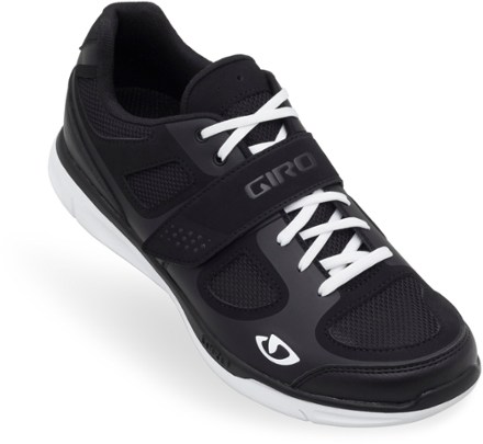 giro grynd bike shoes