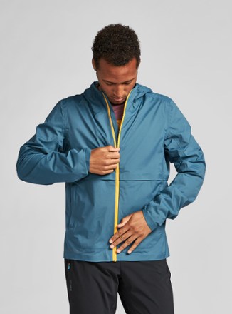 Janji Rainrunner Pack Jacket 2.0 - Men's 3