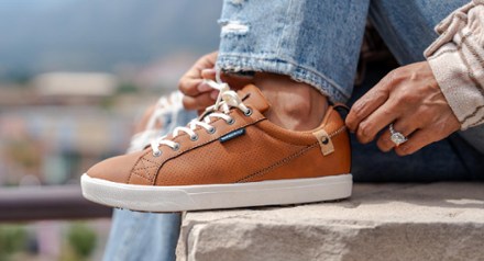 SAOLA Cannon Waterproof Sneakers - Women's 4