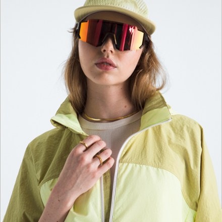 The North Face EG Utility Wind Jacket - Women's 4