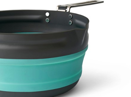 Sea to Summit Frontier Ultralight Collapsible Pouring Pot - 2.2 Liters 2