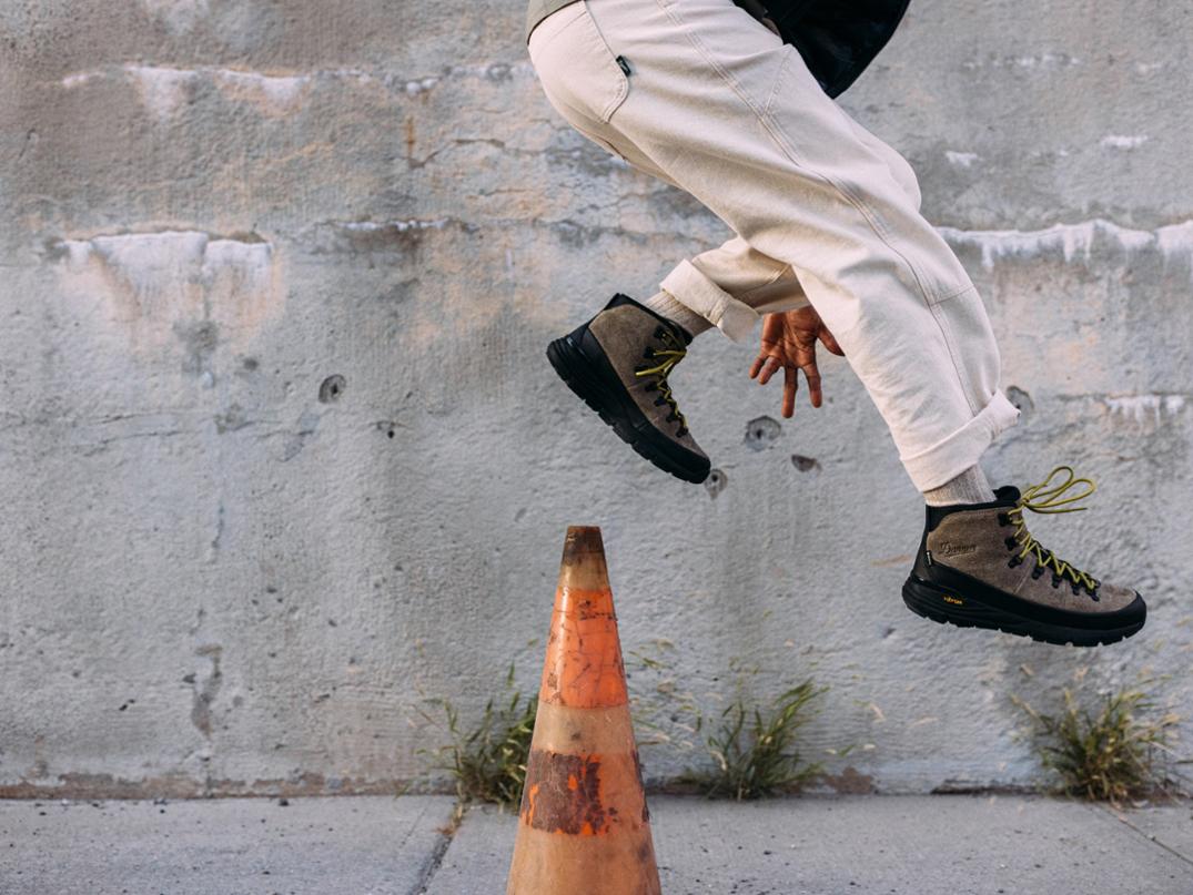 Location Image for Mountain 600 ID GTX Hiking Boots - Men's