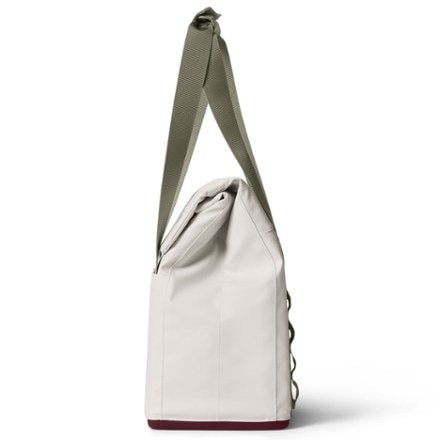 YETI Daytrip 14 L Insulated Tote Bag 2