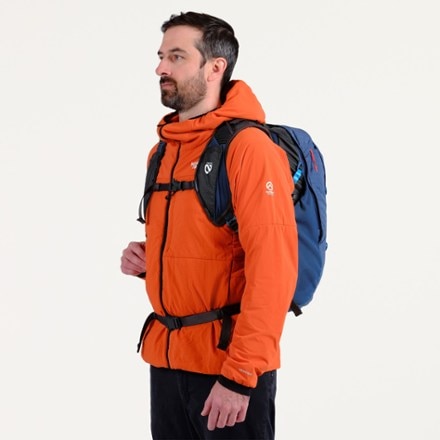 NEMO Resolve 25 L Endless Promise Pack - Men's 9