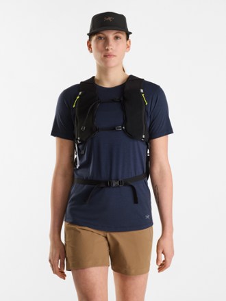 Arc'teryx Aerios 15 Pack - Women's 6