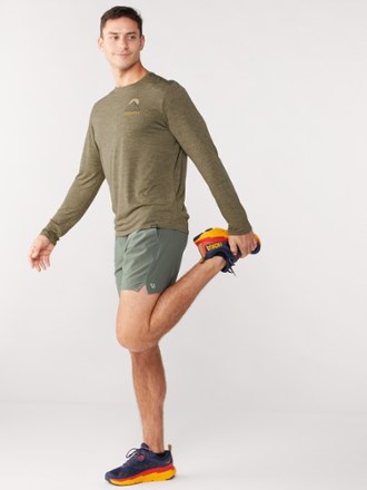 Vuori Trail Shorts - Men's 3