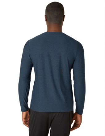 Beyond Yoga Featherweight Always Beyond Long-Sleeve Crew Shirt - Men's 1
