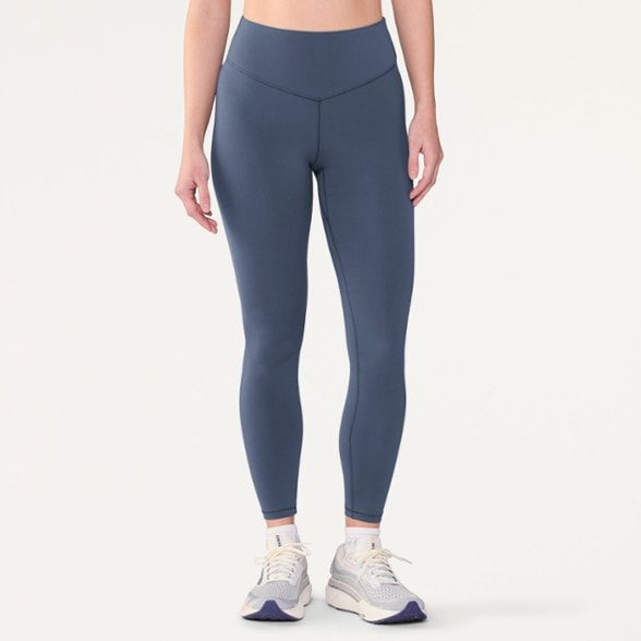 Model info: Height: 5'9" | Waist: 27.5" | Inseam: 29" | Wearing size: S