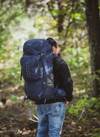 ALPS Mountaineering Red Tail 80 Pack 6