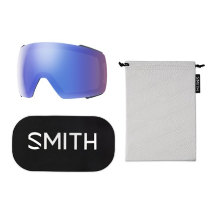 Smith I/O MAG ChromaPop Snow Goggles with gogglesoc 9