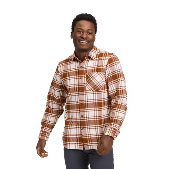 On Body Image of color Clay/Off White