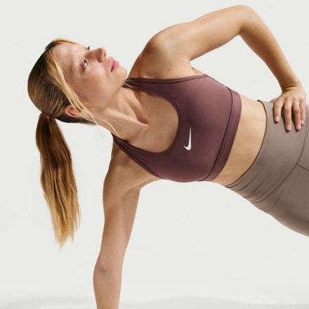 Nike Swoosh Medium Support Bra 4