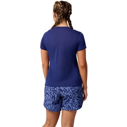 Brooks Distance T-Shirt 3.0 - Women's 2
