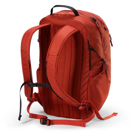 Arc'teryx Mantis 26 L Pack 3