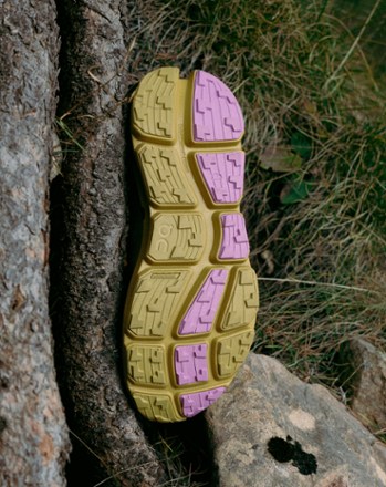 Location Image for Cloudsoma Trail-Running Shoes - Women's