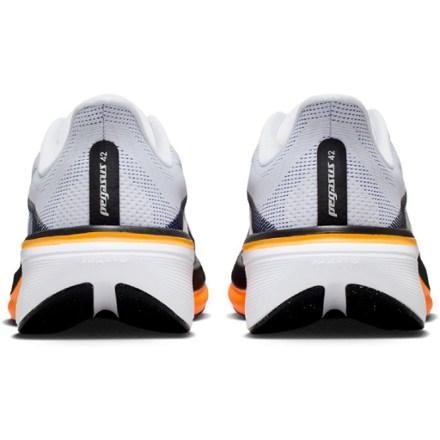 Nike Pegasus 42 Road-Running Shoes - Men's 3
