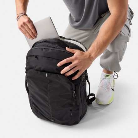 Matador 30 L Carry-On Travel Pack 6