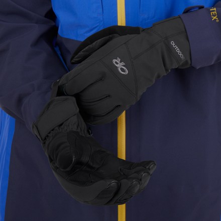 Outdoor Research Illuminator Sensor Gloves 1