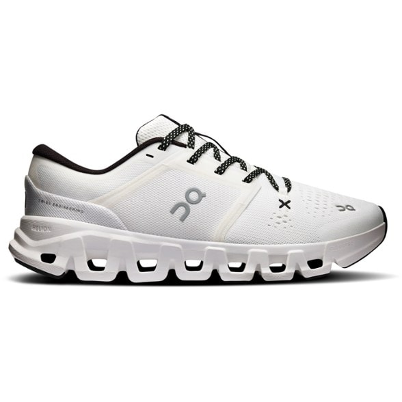 Product Image of color White/Black