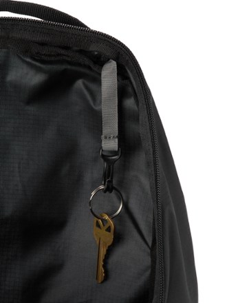 REI Co-op Stuff Travel Pack - 18 L 4