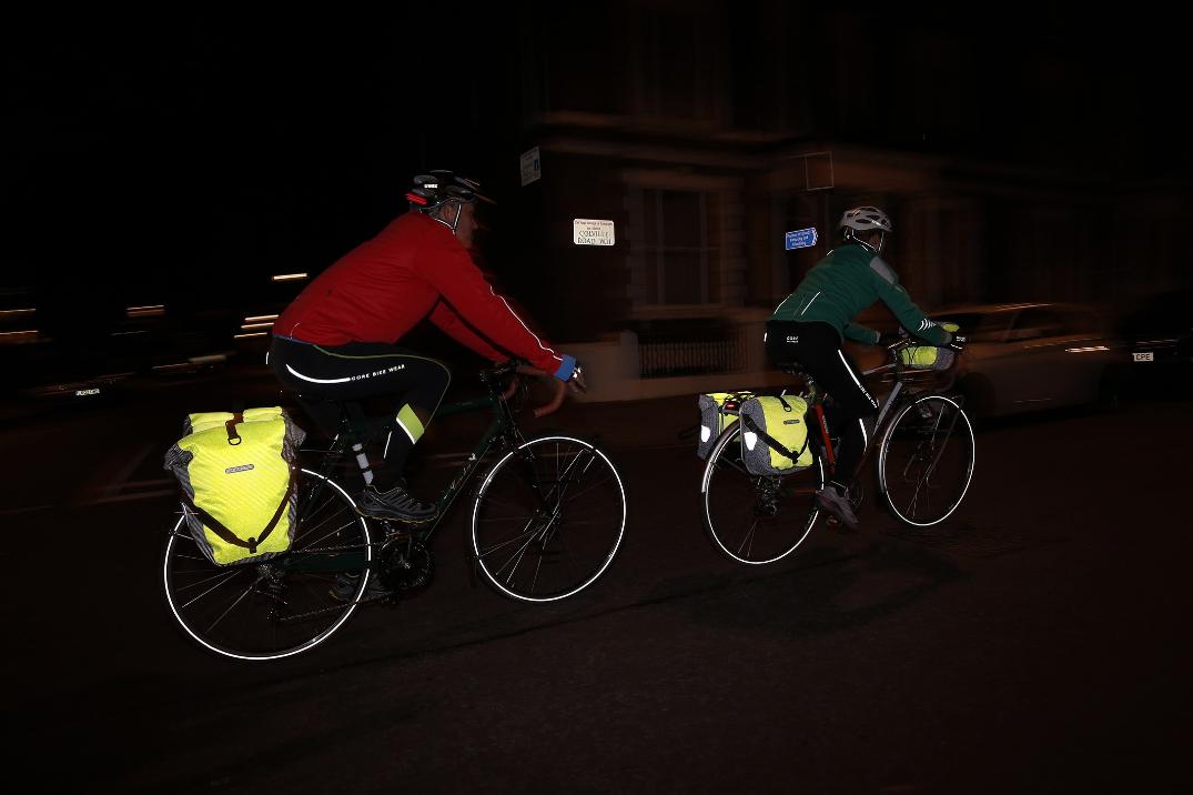 Location Image for Back-Roller High-Visibility Pannier - Single