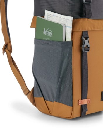 rei cool trail split pack