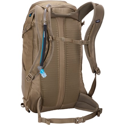 Thule AllTrail 22 L Hydration Pack 1