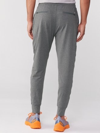 Vuori Sunday Performance Joggers - Men's 2