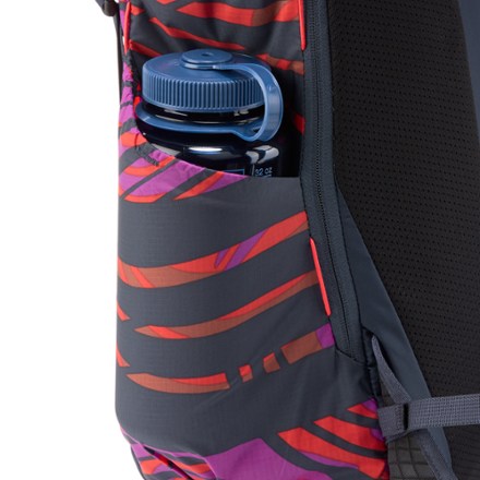 REI Co-op Flash 22 Print Pack Water bottle pocket (Water bottle sold separately)
