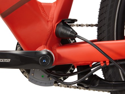 Co-op Cycles CTY e2.1 Electric Bike Charging port