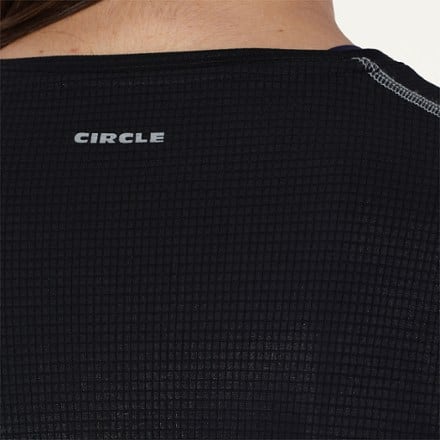 CIRCLE Legend Long-Sleeve T-Shirt - Women's 5