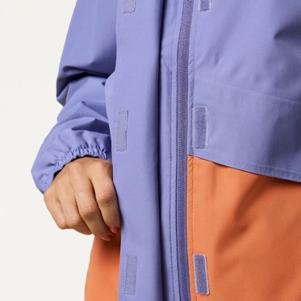 Cotopaxi Rayu Rain Jacket - Women's 5
