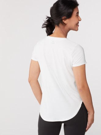 Beyond Yoga On the Down Low T-Shirt - Women's 2