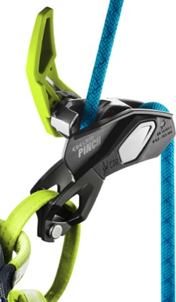 Edelrid Pinch Belay Device 9