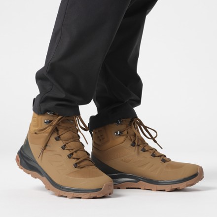 Salomon OUTblast TS CSWP Winter Hiking Boots - Men's 6