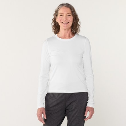 Vuori Long-Sleeve Lux Crew T-Shirt - Women's 3